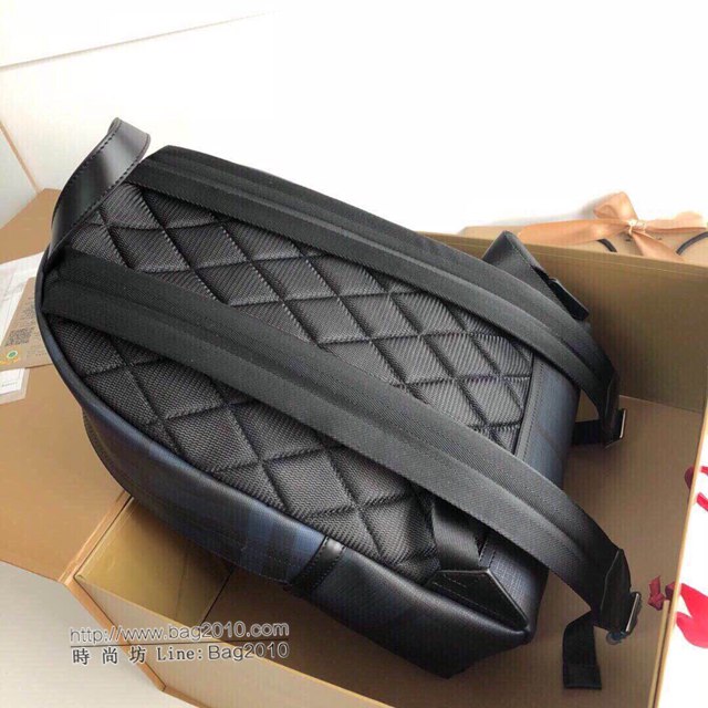 Burberry專櫃新款雙肩包 巴寶莉London格紋男士雙肩包後背包  db1017